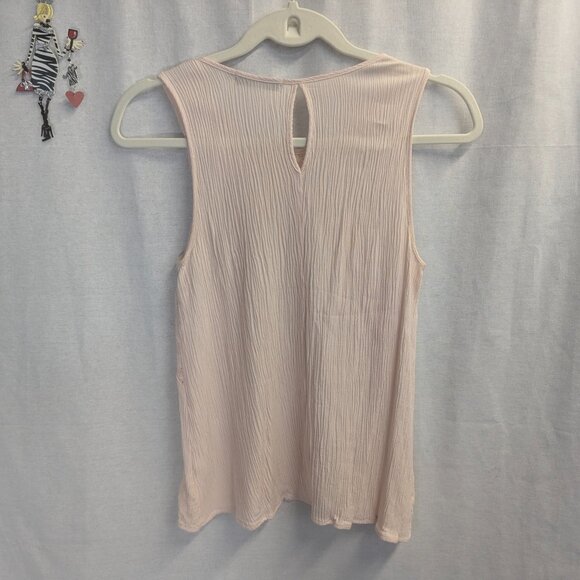Chloe K Size Small Pink Lacy Tank - Picture 5 of 16